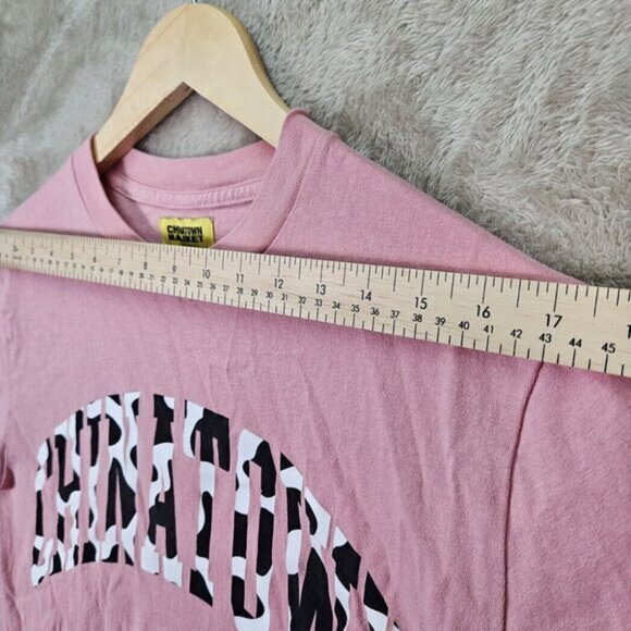 Made in USA Chinatown Market Cow Print Arch T-Shirt Pink Spell Out Logo Men's S - Picture 7 of 10